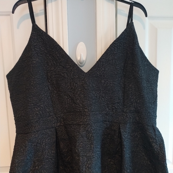 Bloom Chic LBD Black Mini Dress Rose Pattern 3XL - Picture 5 of 12